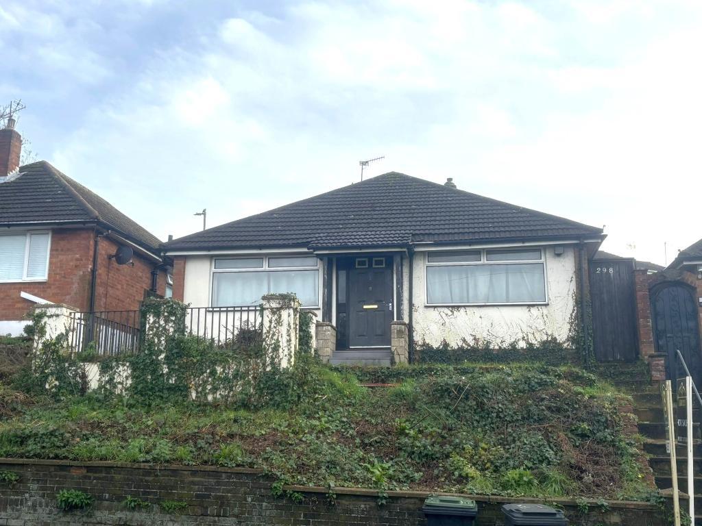 Hitchin Road, Round Green, Luton, Bedfordshire, LU2 7NN