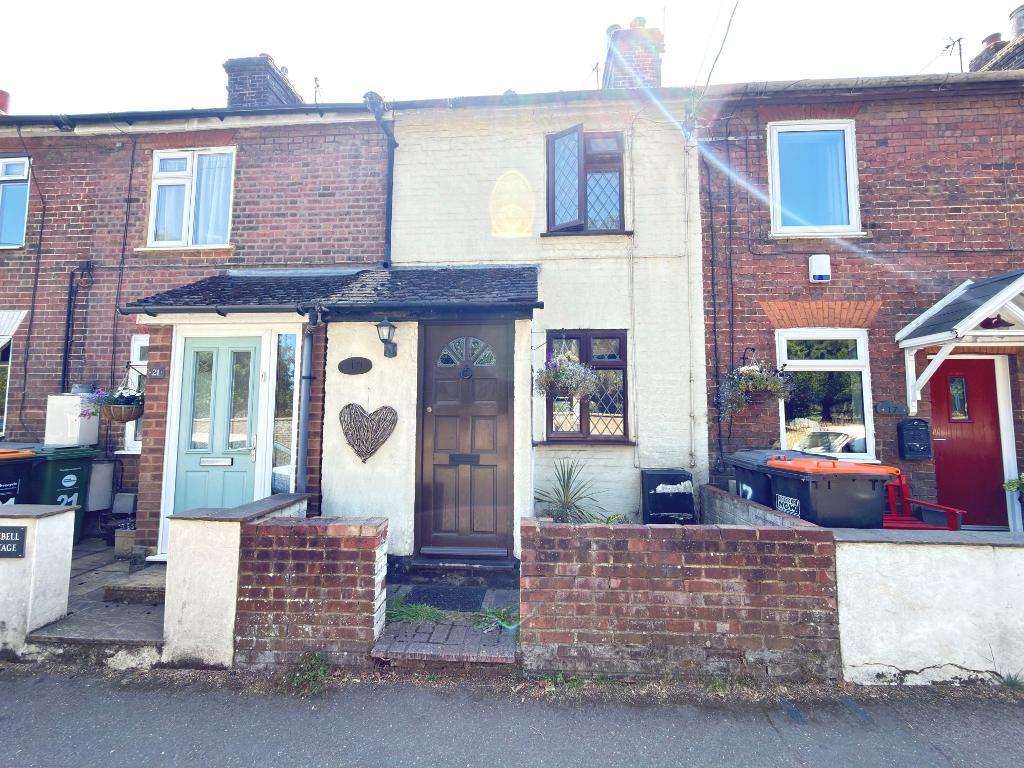 Luton Road, Caddington, Bedfordshire, LU1 4AF